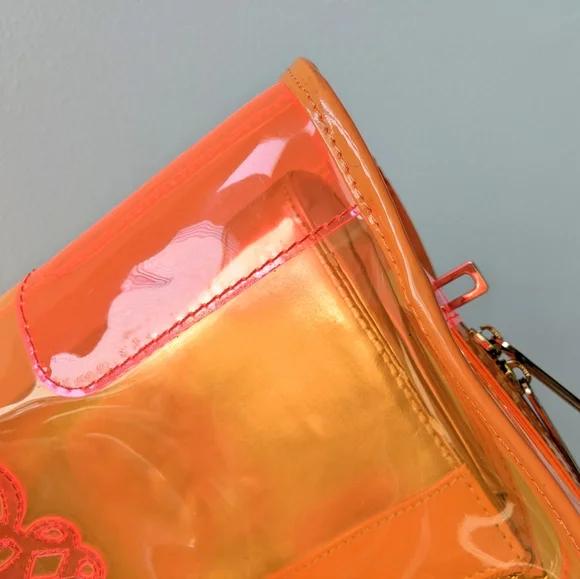 Rare Loewe Amazona Vinyl Bag - Picture 13 of 16